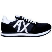 Kengät Emporio Armani  Basket  XUX017 XCC68 noir  46