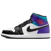 Kengät Nike  Air Jordan 1 Mid  41