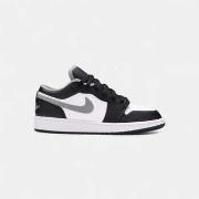 Kengät Nike  1 Low Black White Grey (GS)  37 1/2