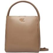 Käsilaukku Calvin Klein Jeans  CK BUCKET WITH STRAP LV04F3174G  Yksi K...
