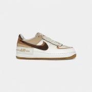 Kengät Nike  Air Force 1 Low Shadow Flax Sesame (Women's)  36 1/2