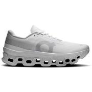 Kengät On  3WF30481200  37