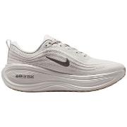 Kengät Nike  Vomero Plus College Grey Light Iron Ore Gum  40