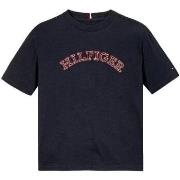 Lyhythihainen t-paita Tommy Hilfiger  KB0KB09283 DW5  4 vuotta