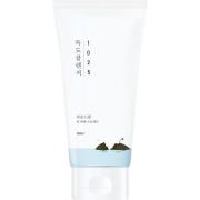 Round Lab 1025 Dokdo Cleanser 150 ml