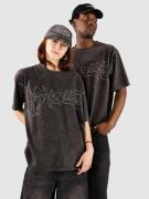 Vitriol Nail Head T-paita musta