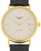 Longines Miesten kello L4.922.2.12.2 Presence Valkoinen/Nahka Ø40 mm