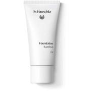 Dr. Hauschka Foundation 04 Hazelnut