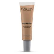 Madara Skinonym SKINONYM Semi-Matte Peptide Foundation #65 WARM T