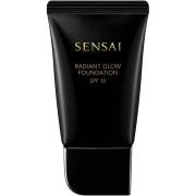 Sensai Radiant Glow Foundation RG204
