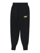 Nike Sportswear Housut 'Club Fleece'  keltainen / musta