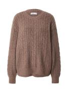 HOLLISTER Neulepaita 'COZY CABLE CREW'  ruskea