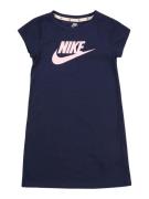Nike Sportswear Mekko 'Futura'  laivastonsininen / roosa