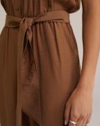 WE Fashion Haalari  ruskea