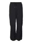 VERO MODA Gargohousut 'Kimberly'  musta