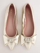 Next Ballerina  kulta