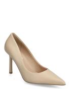 Classie Beige Steve Madden