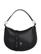 Th Chic Shoulder Bag Black Tommy Hilfiger