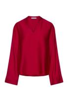 Nina V-Neck Blouse Red Ahlvar Gallery