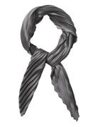 Laza Plea Scarf Grey Becksöndergaard