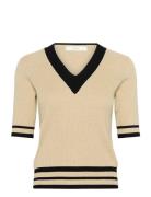 Leenahiw V-Neck Blouse Beige InWear
