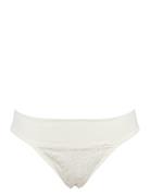 Bella String White Missya