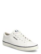 Baseline Canvas White Fred Perry