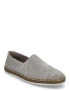 B5285-42 Grey Rieker