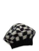 Skylarcras Beret Black Cras
