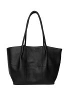 Mane Big Black RE:DESIGNED EST 2003