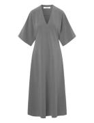 Kaia Dress Grey Lovechild 1979