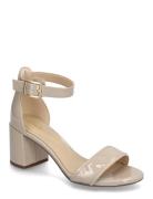 Ezoria Mae D Cream Clarks