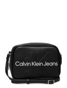 Sculpted Camera Bag18 Mono Black Calvin Klein