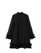 Latania Dress Black Noella