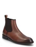 Tayil_Cheb_Bu Brown BOSS