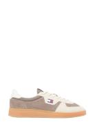 The Greenwich Edge Suede Beige Tommy Jeans