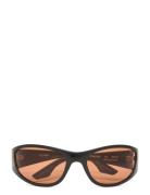 Neo Black Black Komono