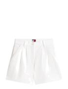Tjw Claire Hr Pleated Shorts White Tommy Jeans