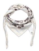 Lainy_1_90*90 Cream BOSS