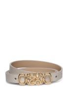 Nadina-Hu-Go-G_Sz15 Cream HUGO