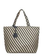 Bag06Cmaxi Navy Ilse Jacobsen
