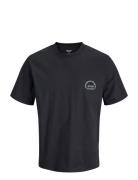 Jormontauk Photo Back Tee Ss Cn Black Jack & J S