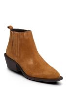 Biamona Western Boot Low Chelsea Suede Shoes Chelsea Boots Beige Bianc...