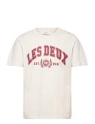 University T-Shirt Tops T-shirts Short-sleeved Cream Les Deux