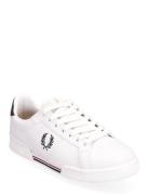 B722 Leather Matalavartiset Sneakerit Tennarit White Fred Perry