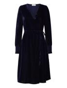 Aomi Wrap Dress Polvipituinen Mekko Navy Rosemunde