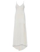 Yasmira Strap Train Dress - Celeb Maksimekko Juhlamekko White YAS