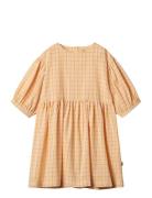 Dress L/S Magda Dresses & Skirts Dresses Casual Dresses Short-sleeved ...