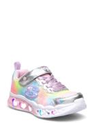 Girls Flutter Heart Lights - Simply Love Matalavartiset Sneakerit Tenn...