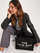 Marc Jacobs - Käsilaukut - Musta - The Medium Tote - Laukut - Handbags